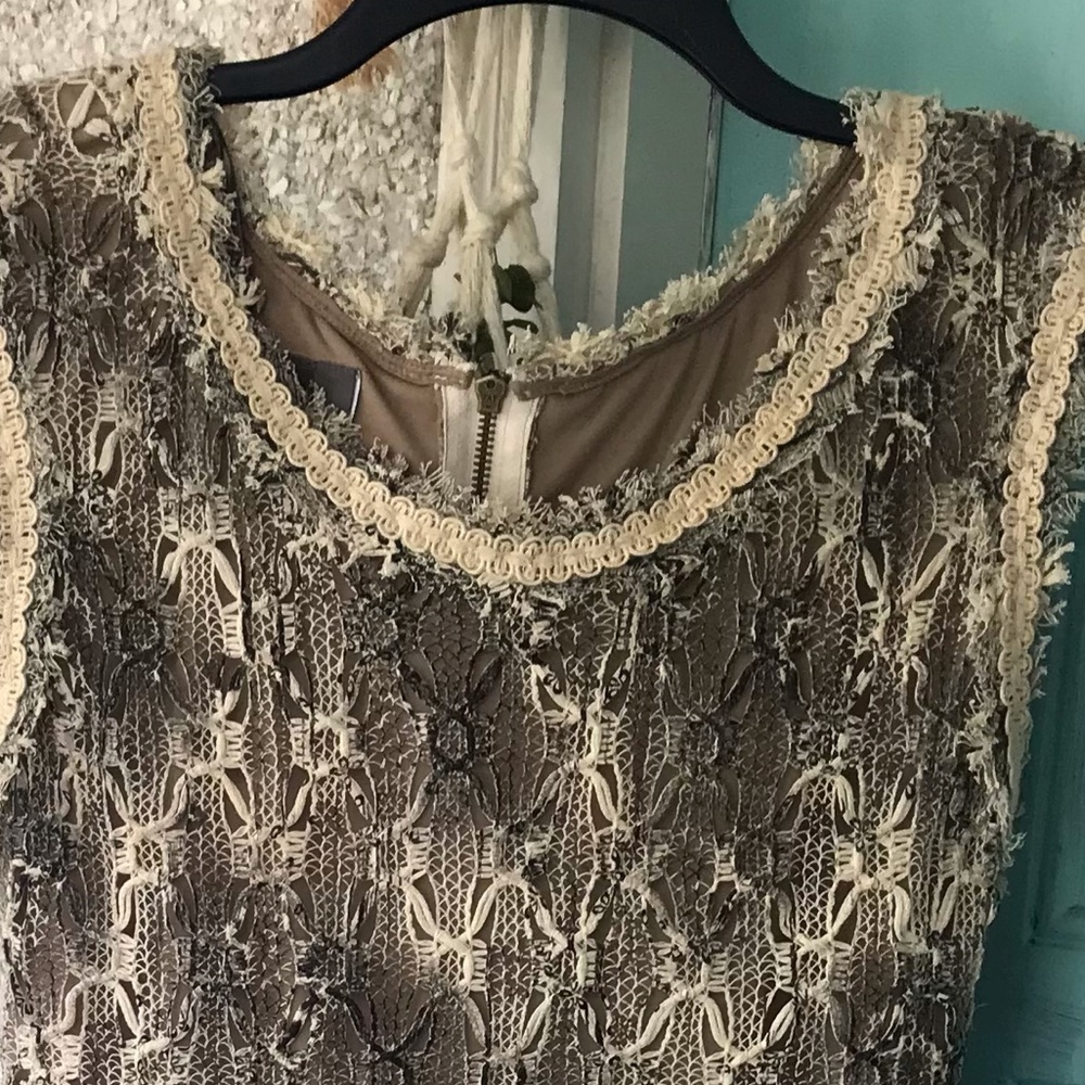 Muse size 8 crochet dress
